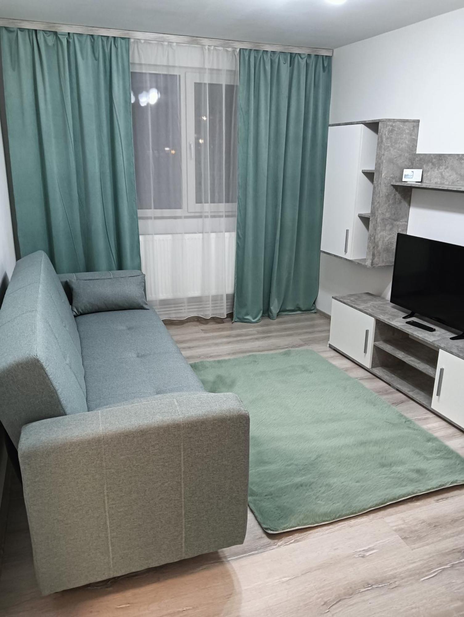 Apartament Hd2 Hunedoara Exteriör bild